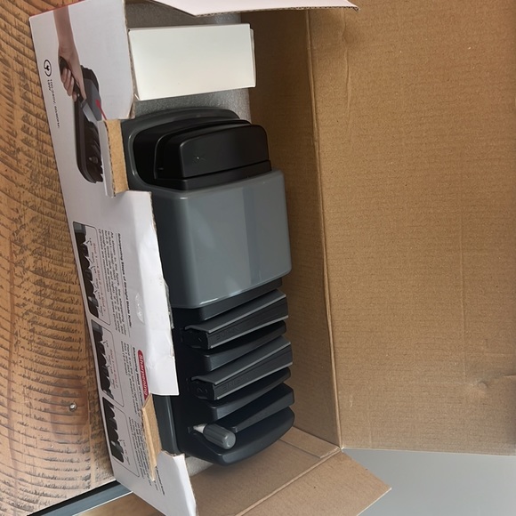 Electric Knife Sharpener- 4 in 1 Electric Knife Sharpeners - Picture 9 of 9